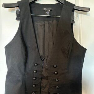 INC BLACK VEST WITH 8 HOOK-N-EYE CLOSURE,